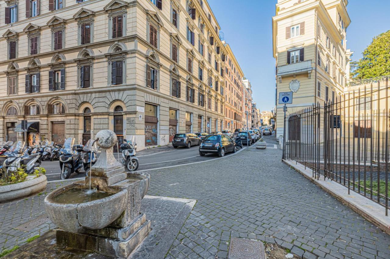 Luxury Stars In Rome - Andromeda Apartment In Colosseum Экстерьер фото